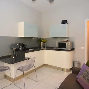 https://istria-apartment.fr-provencehotel.com